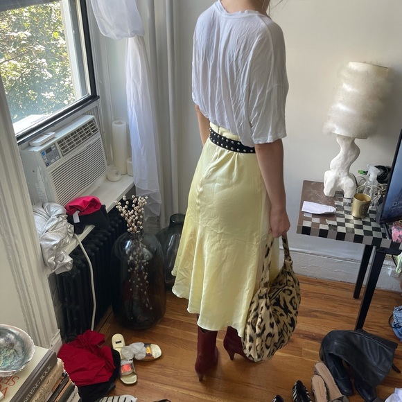 Amour Vert Plain White Oversized Scoop Neck Short Sleeve Tee Shirt Small (XS-M) - Picture 12 of 16